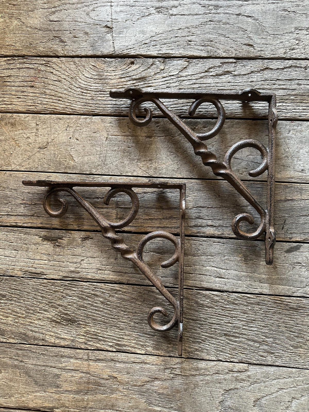 Set Of 2 9"x9” Cast Iron Twisted Ornate French Style Brackets
