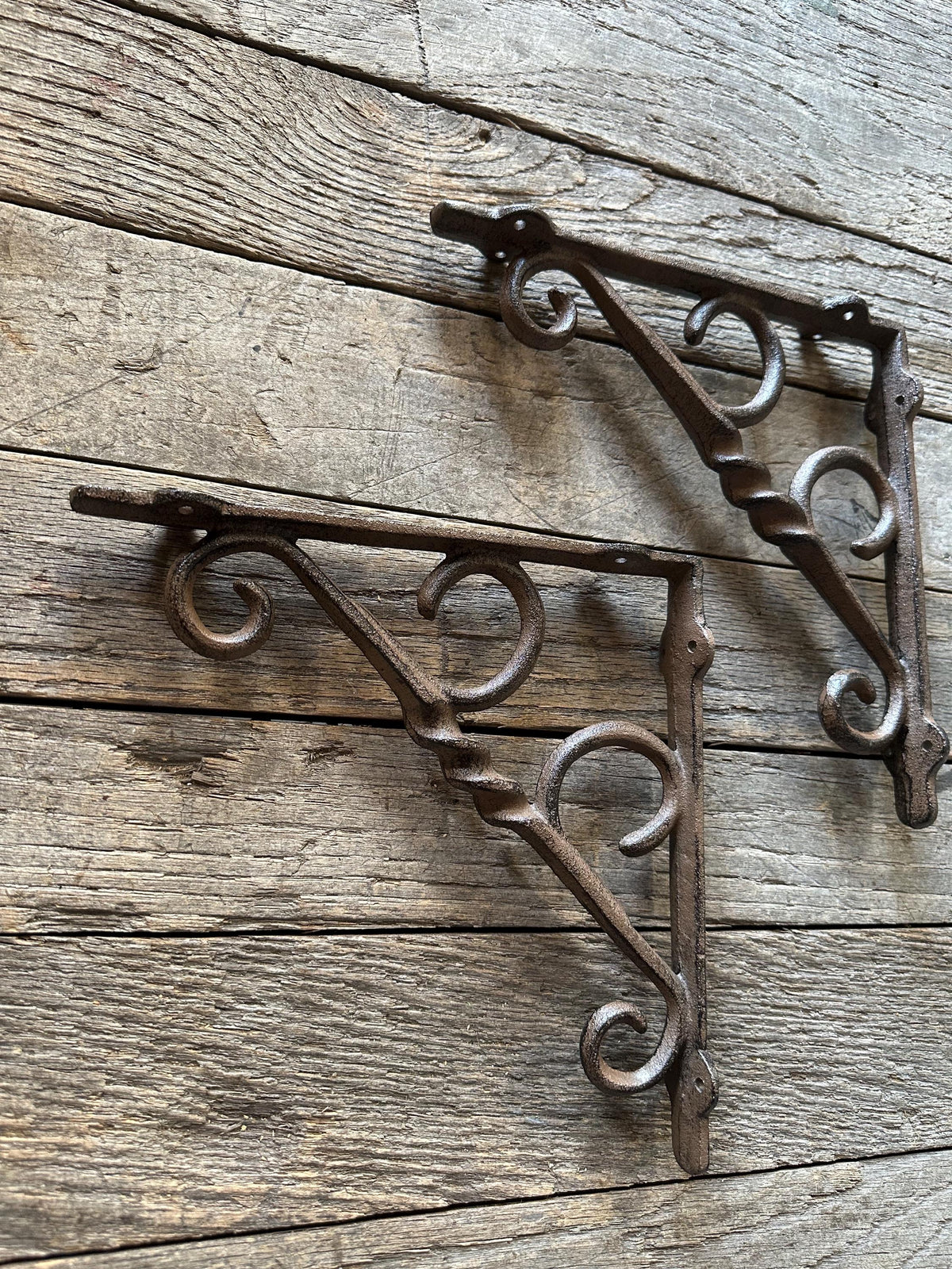Set Of 2 9"x9” Cast Iron Twisted Ornate French Style Brackets