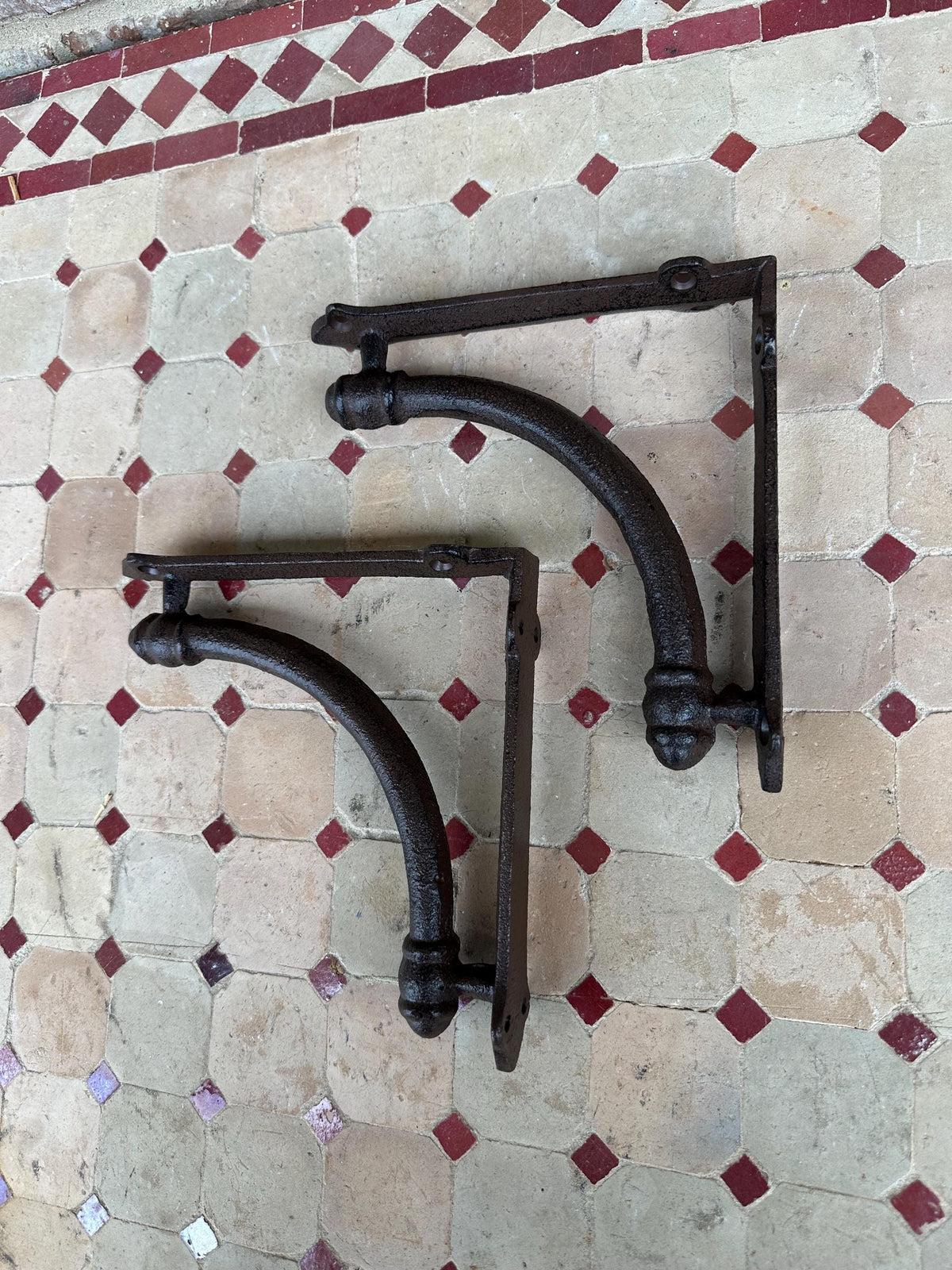 Set Of 2 - 7”x7” Cast Iron Curved Bar Brackets