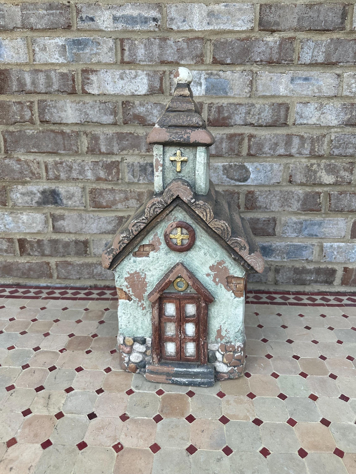 Cute Rustic Church Garden Art Statue