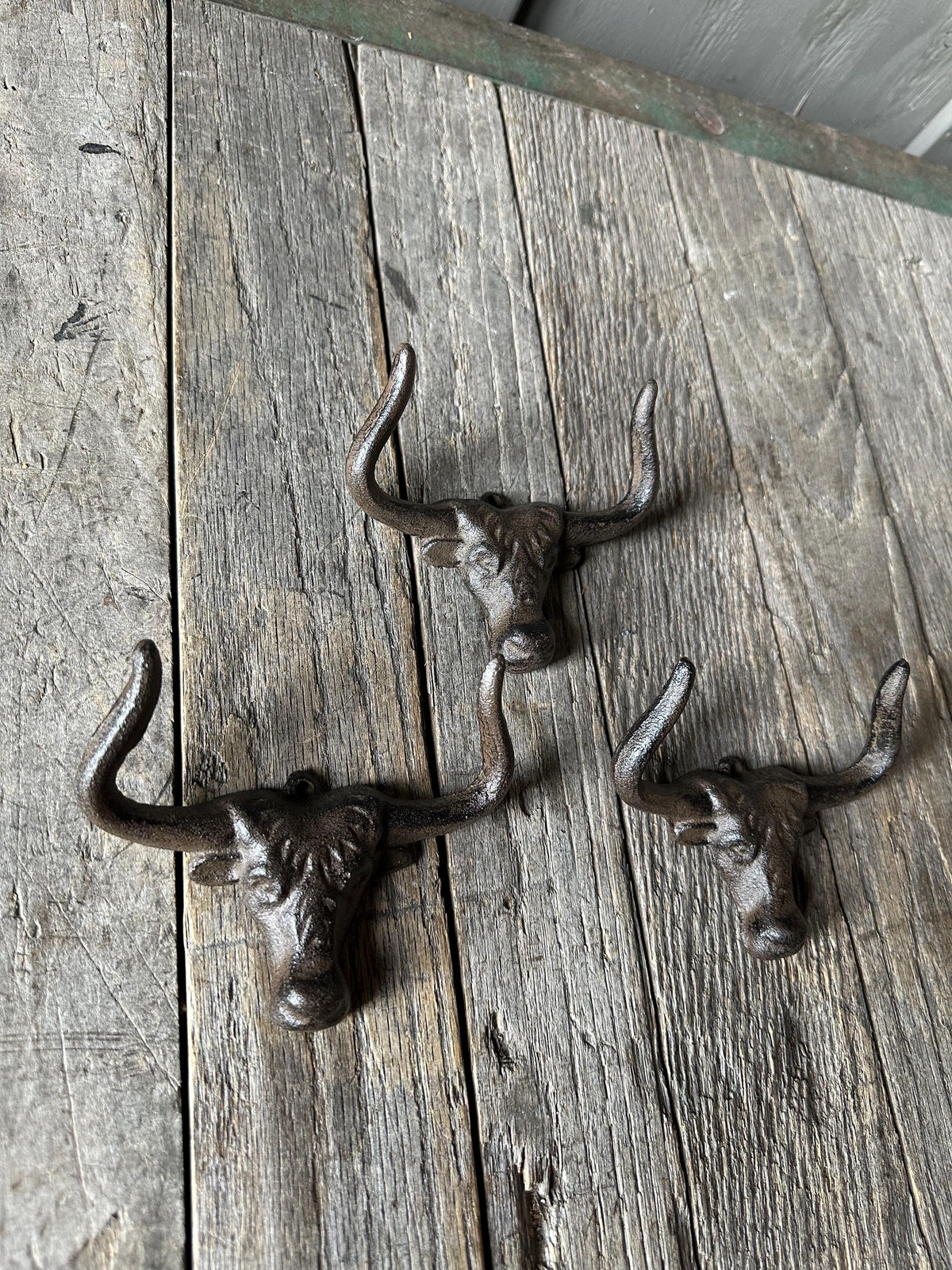 Set Of 3 - Cast Iron Long Horn Bull Wall Hook - Rustic Western Ranch Decor Entryway Towel Key Hanger