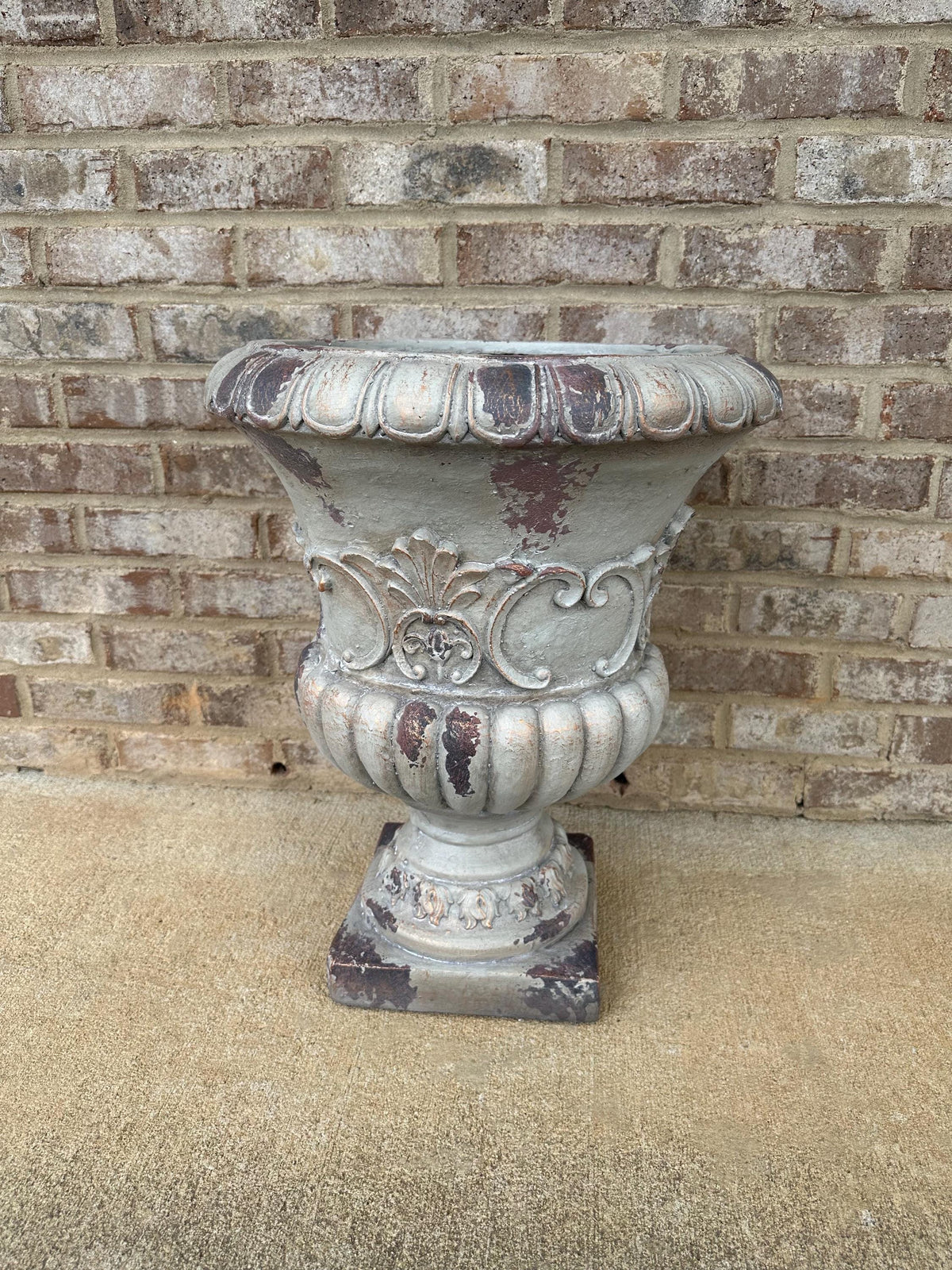 Beautiful Large 21” Rustic Urn Planter