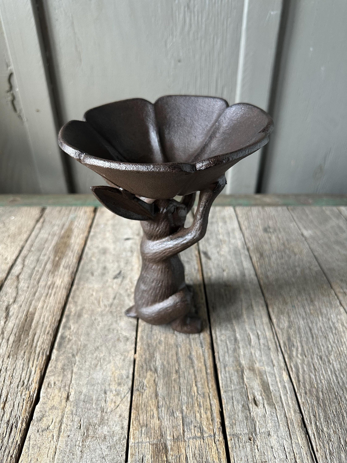 Cute 9” Large Rabbit Holding Bowl Cast Iron Bunny Bird Feeder