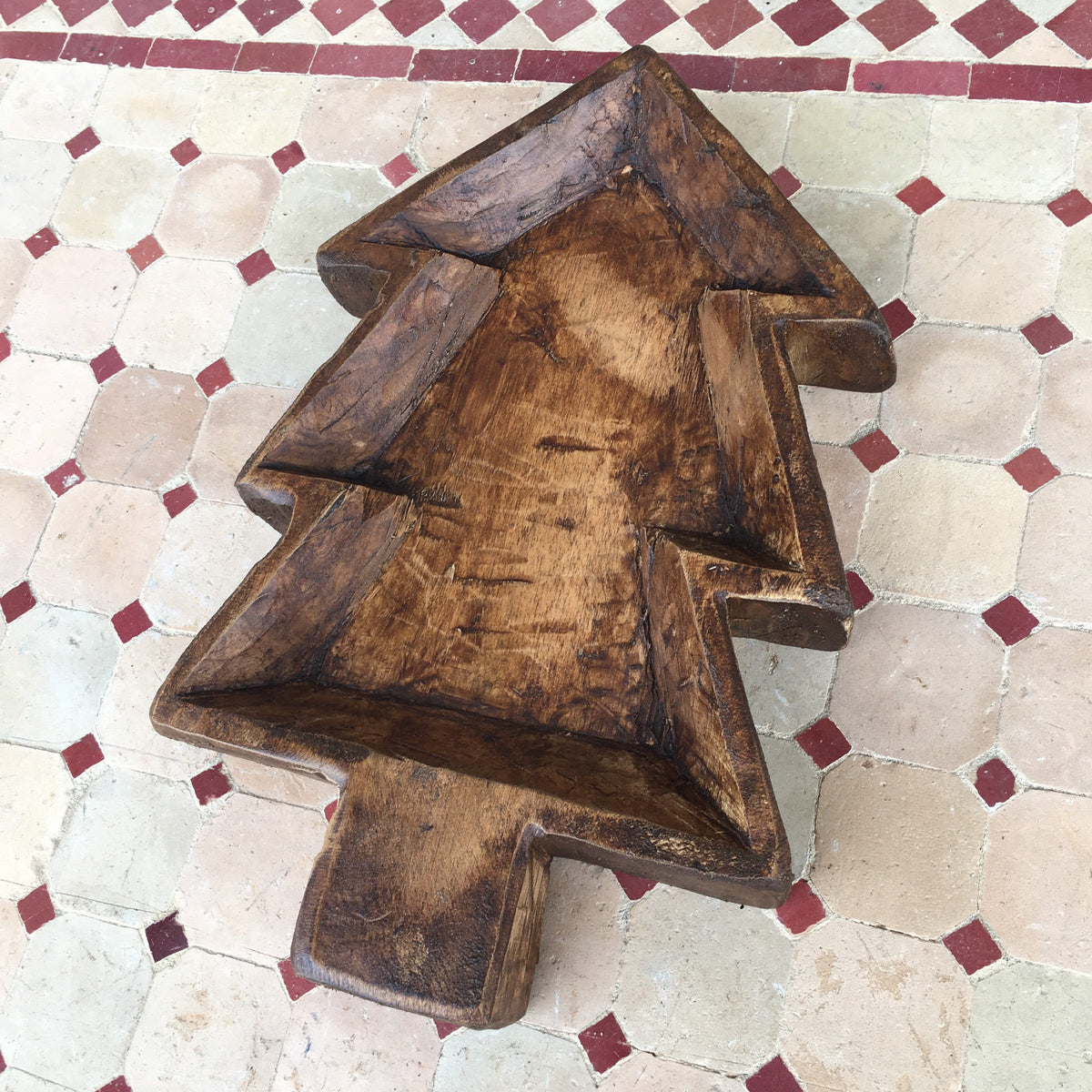 Hand-Carved Wooden Christmas Tree Bowl Holiday Decor Display Farmhouse Rustic