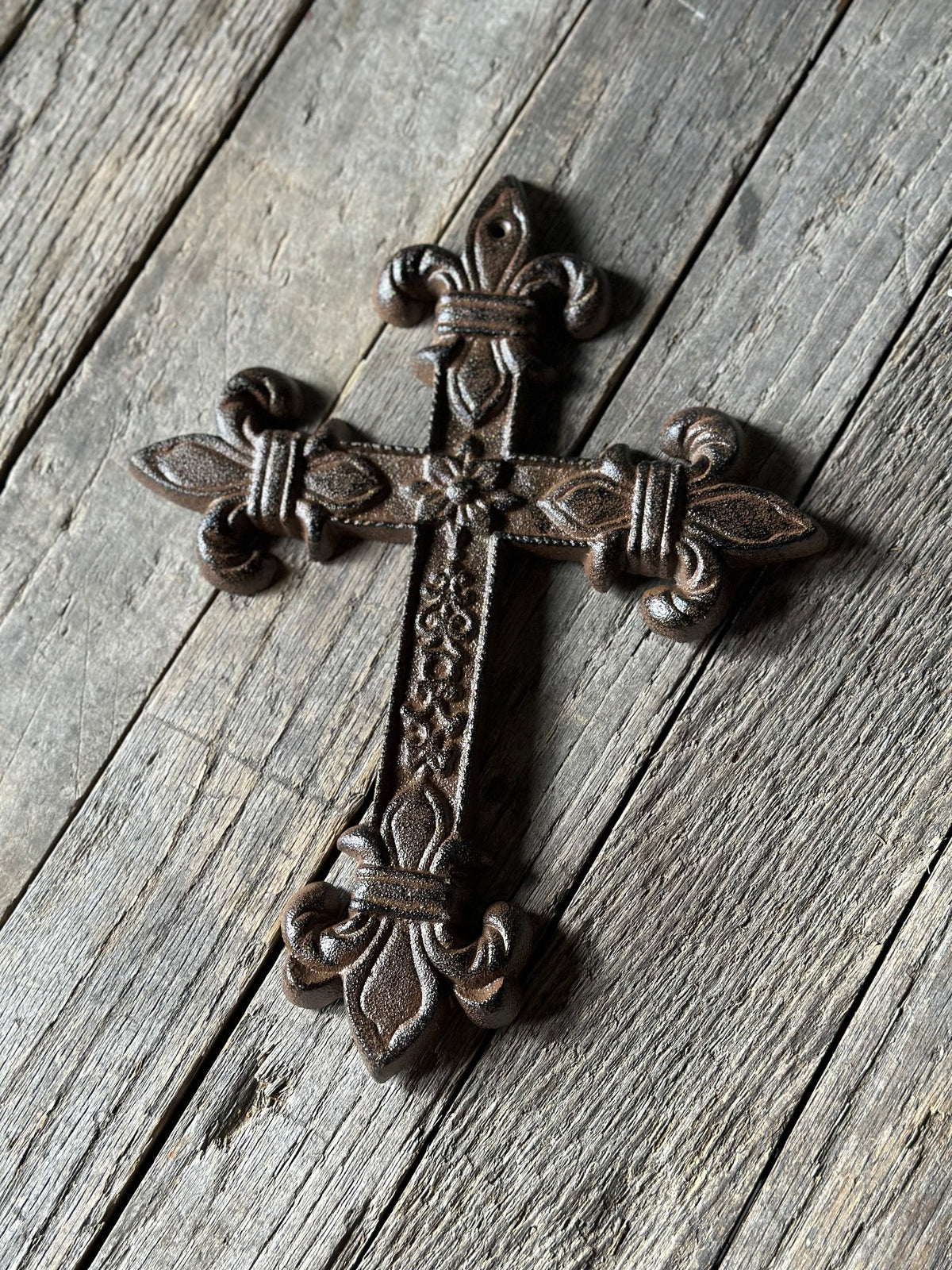 Large FLEUR DE LIS Cross Antique Brown Patina Finish for wall mounting 9" x 12” Heavy