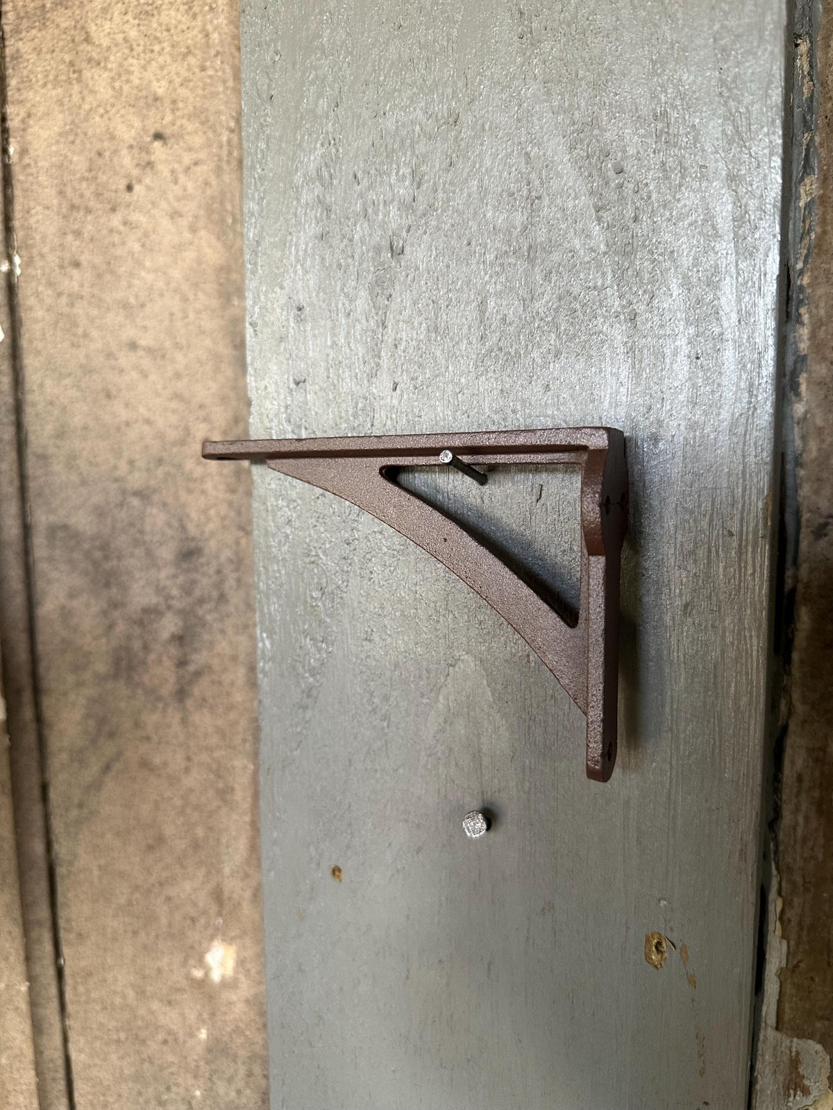 Set Of 2 - 4”x 3” Small Simple Cast Iron Shelf Brackets