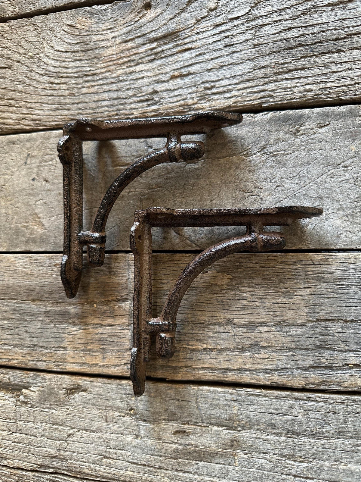 Set Of 2 - 4”x4” Small Cast Iron Curved Brackets