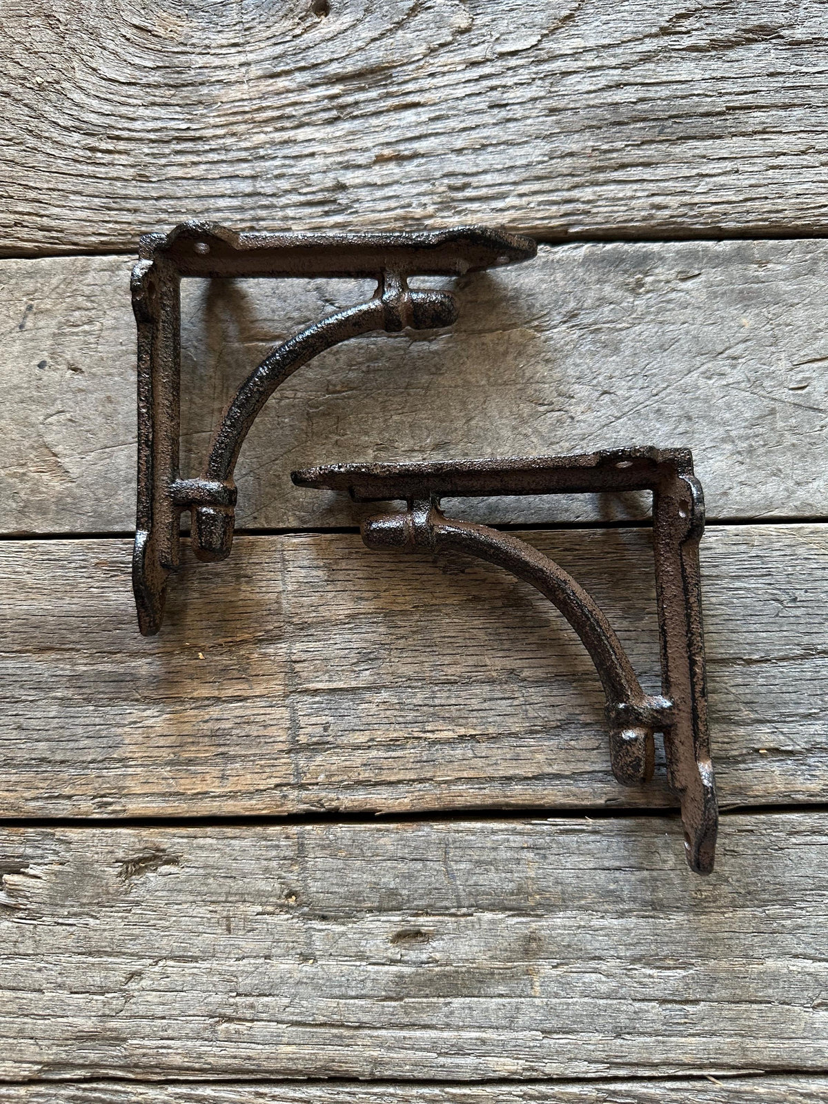 Set Of 2 - 4”x4” Small Cast Iron Curved Brackets