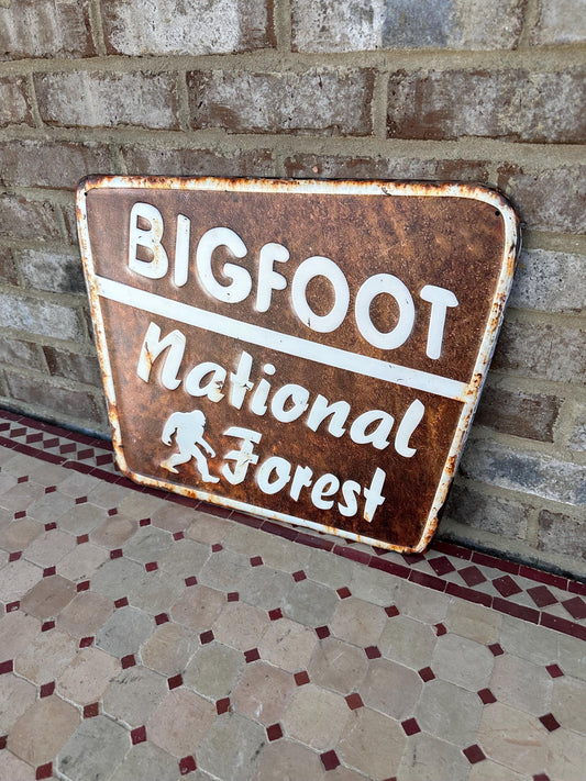 Bigfoot National Forest Metal Sign Wall Art Man Cave Decor Gift Ski Sasquatch