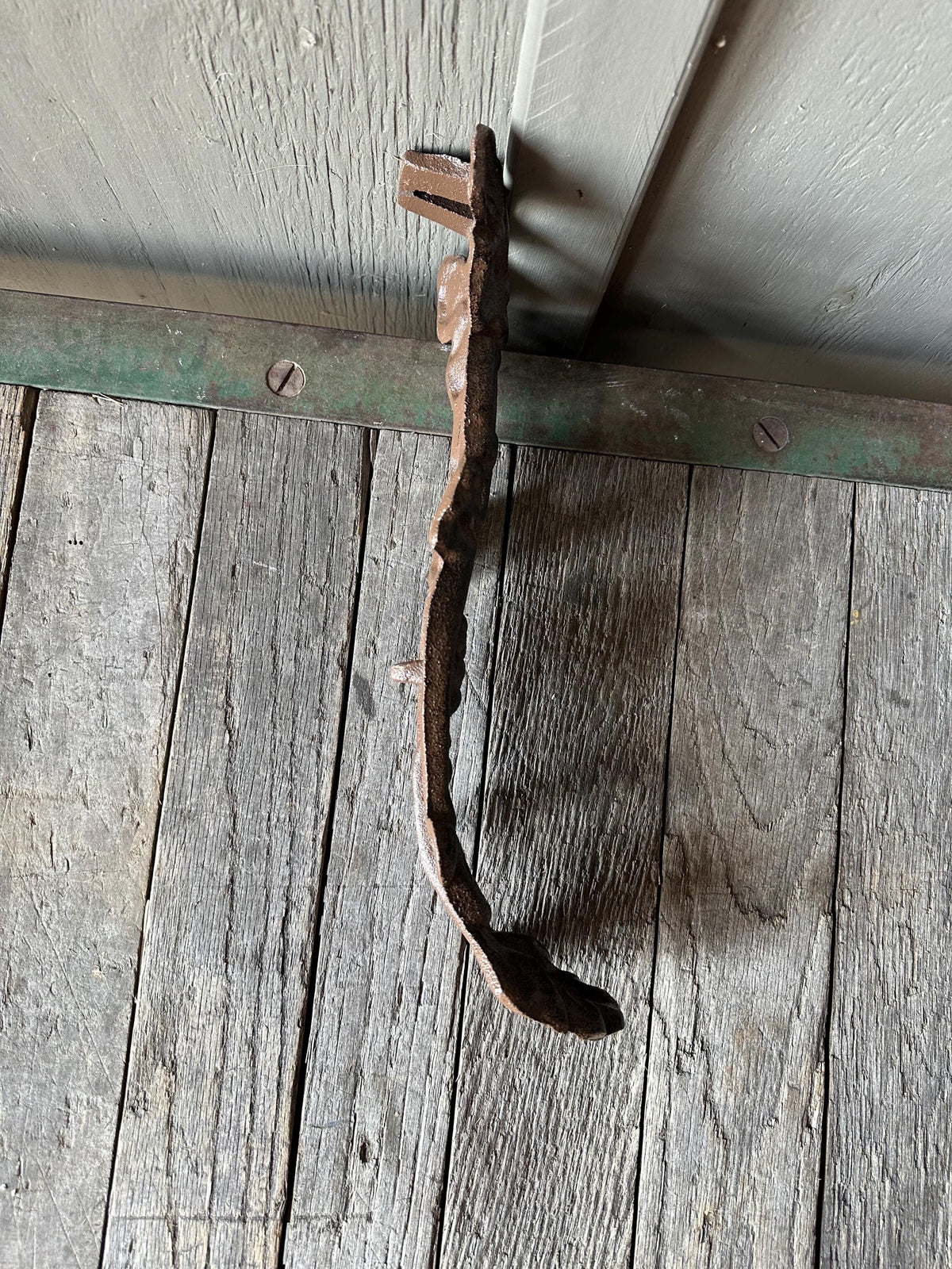 Set of 2 - 14” Cast Iron Grape Vine Legs