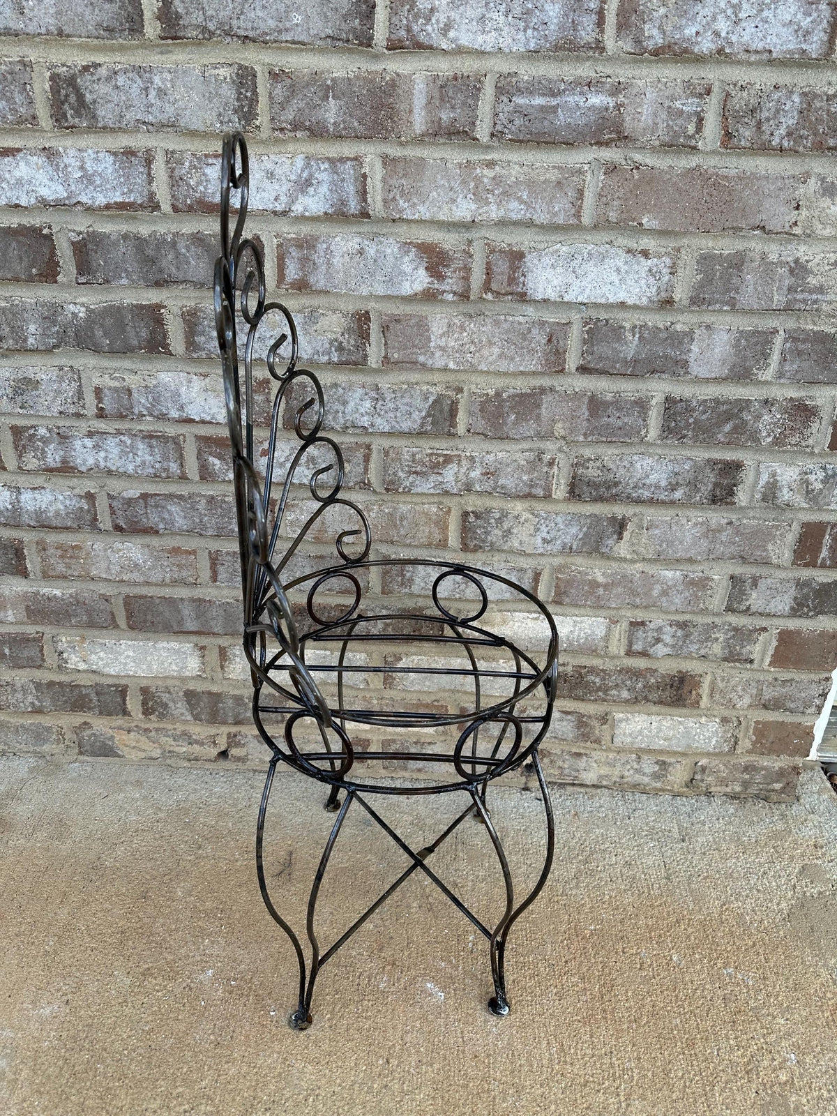Cute Rustic Metal Iron Planter Chair - Plant Stand Vintage Antique Victorian Style Garden Art Black