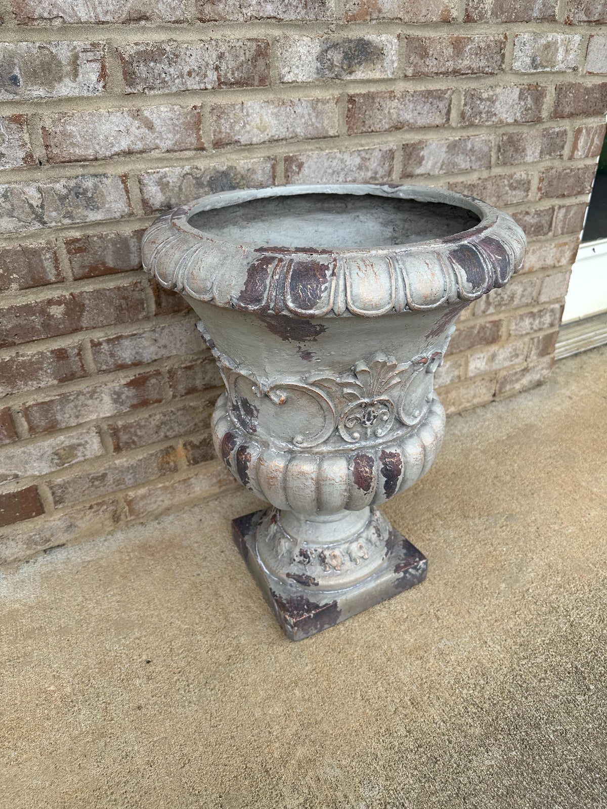 Beautiful Large 21” Rustic Urn Planter