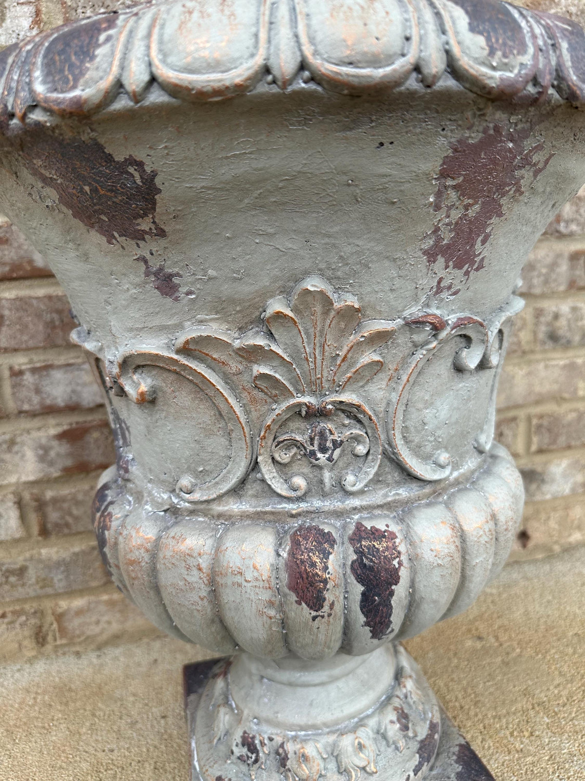 Beautiful Large 21” Rustic Urn Planter