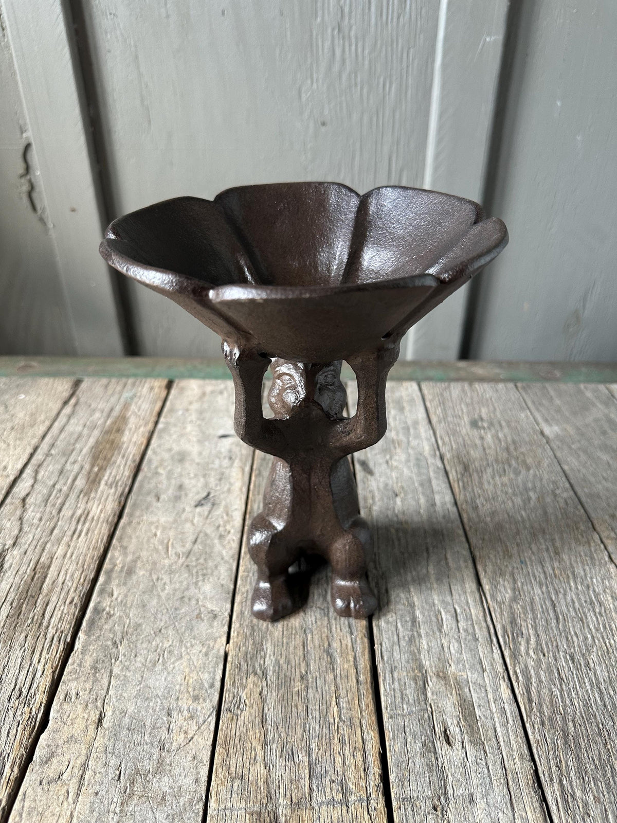 Cute 9” Large Rabbit Holding Bowl Cast Iron Bunny Bird Feeder