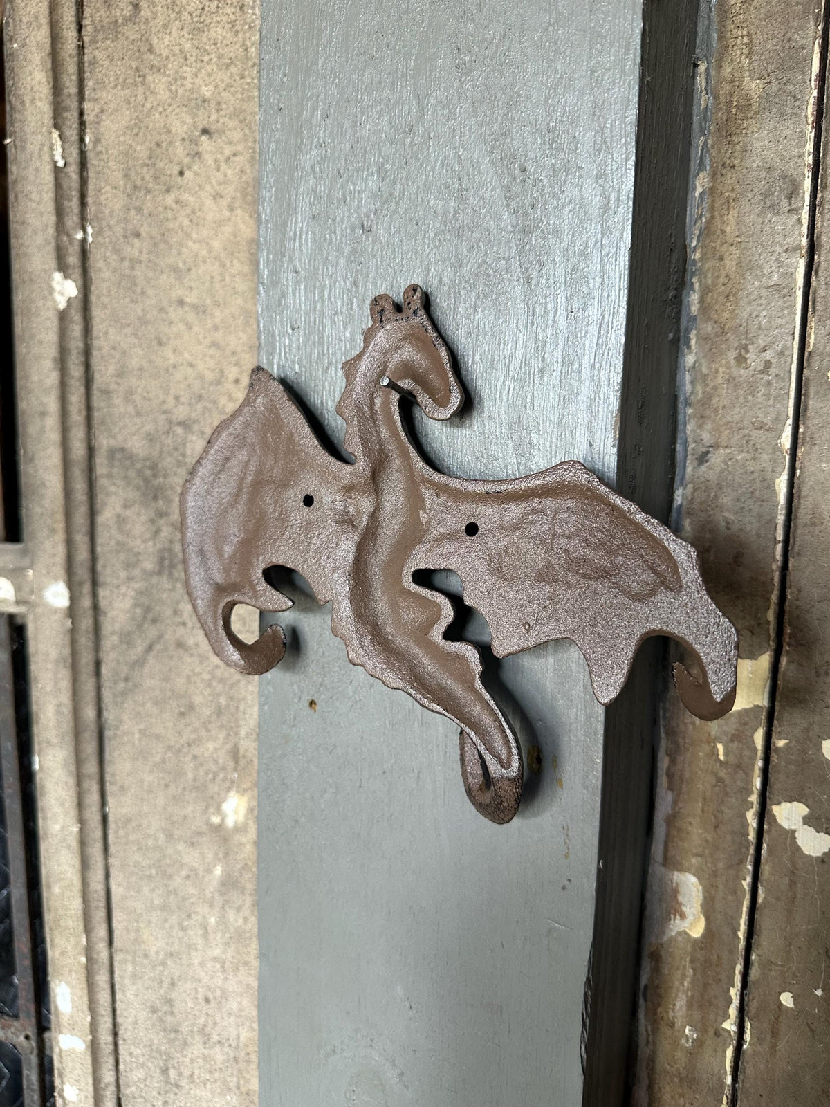 Large Cast Iron Triple Hook Flying Dragon Hanger Hooks
